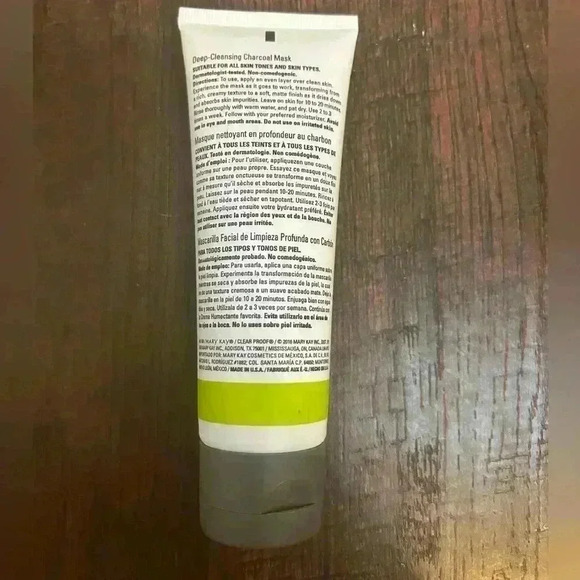 Mary Kay Clear Proof 4 oz Deep-Cleansing Charcoal Mask - Picture 2 of 2